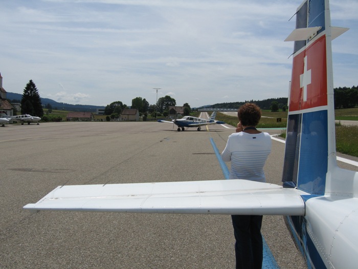 Round the world flight successfully completed!