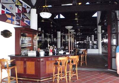 PA230093 Royal Selangor YC Bar.JPG