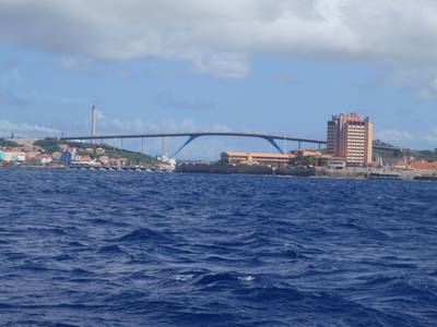m_PB070408.jpg