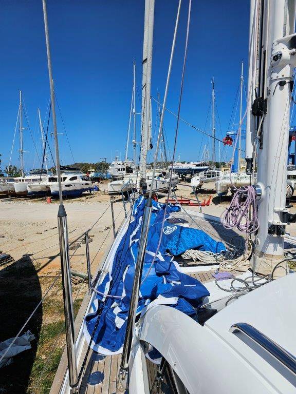 A picture containing outdoor, boat, sky, ship

Description automatically generated